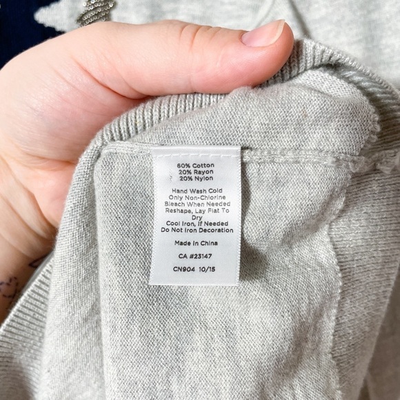 Talbots Sz. M grey and navy beaded & embroidered anchor sweater | cotton blend - Picture 7 of 9